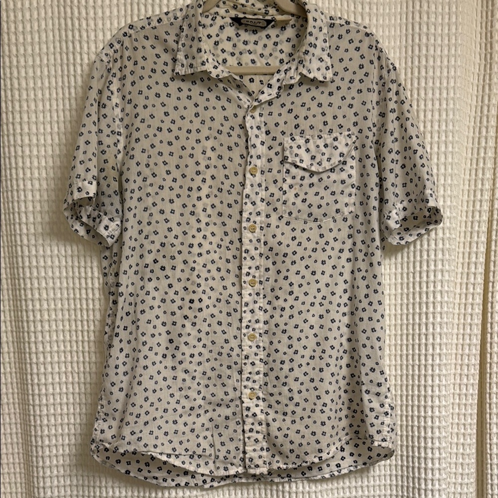 Men's White and Blue Flowe Patterned Shirt